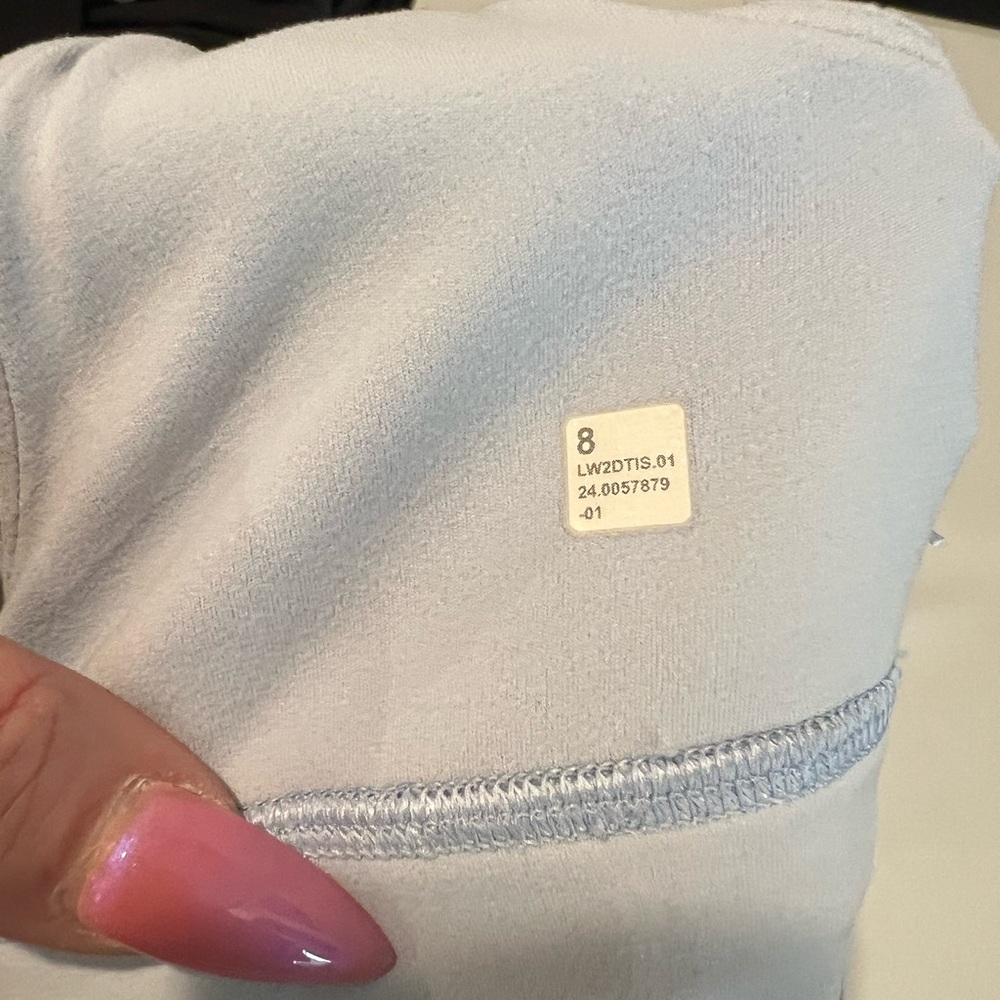 Lululemon Align V-Neck Bra A/B Cup, Sz 8 - Picture 5 of 5